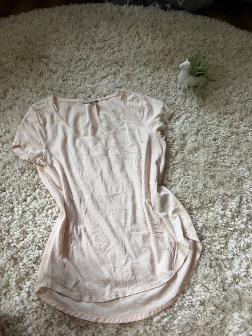 Banana Republic beige cream super soft short sleeve women’s top t shirt tee Size